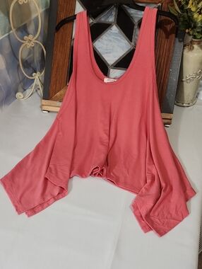 Zenana Outfitters Coral Swing Tank